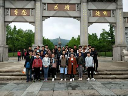 游無(wú)錫，品蘇杭 ——記依愛(ài)消防員工2018年踏青春游